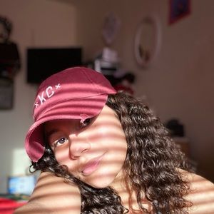 Meet your Posher, Jenny